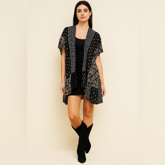 Umgee Tops - Umgee Kimono Duster Women’s S/M Black Gold Multi Media Ruffle Western Bohemian